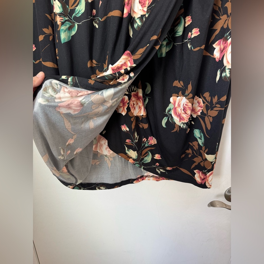 Floral Long Sleeve Wrap Style Dress - Picture 3 of 6